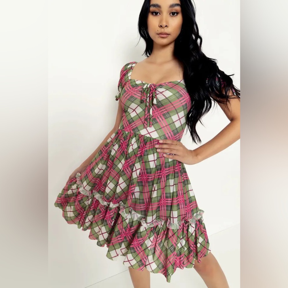 Blackmilk NWT Tartan Holly Tea Party Dress CHRISTMAS 2021